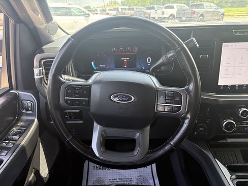 Used 2023 Ford F250 Lariat AWD/4WD image 24
