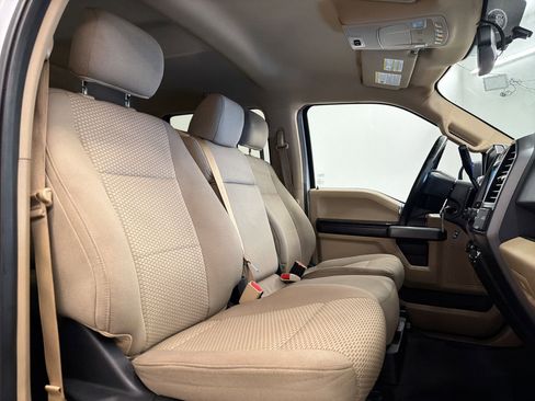 Used 2017 Ford F150 XLT w/ Equipment Group 302A Luxury image 28