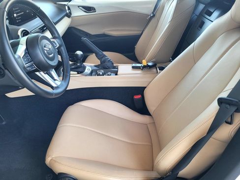 Certified 2025 MAZDA MX-5 Miata Grand Touring RWD image 13