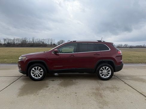 Used 2019 Jeep Cherokee Latitude w/ Popular Appearance Group image 8