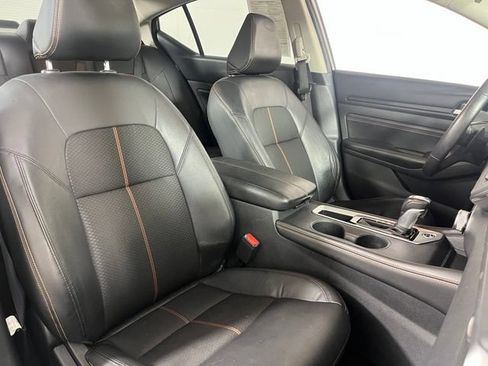 Used 2022 Nissan Altima 2.5 SR w/ Midnight Edition Package FWD image 43