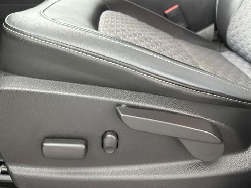 Used 2021 Chevrolet Colorado Z71 w/ Safety Package image 13