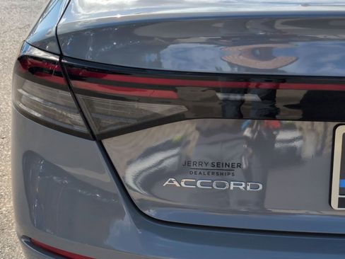 New 2025 Honda Accord SE image 11