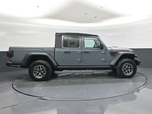 New 2026 Jeep Gladiator Rubicon AWD/4WD image 2