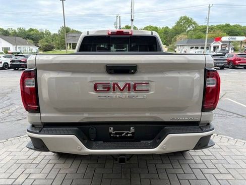 New 2026 GMC Canyon Denali AWD/4WD image 9