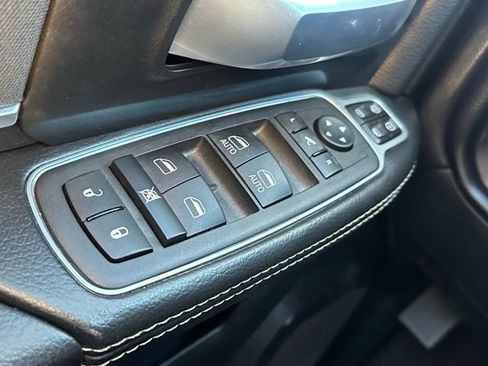 Used 2024 RAM 2500 Big Horn w/ Bed Utility Group image 19