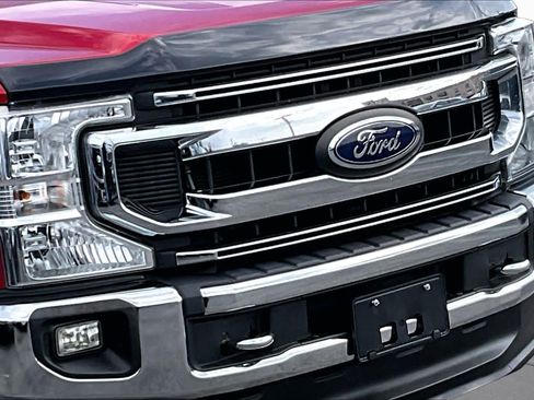 Used 2021 Ford F250 XLT w/ XLT Premium Package AWD/4WD image 26
