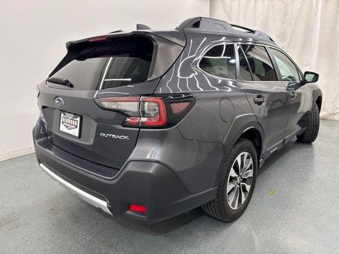Used 2024 Subaru Outback Limited AWD/4WD image 8