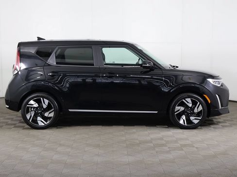 Used 2023 Kia Soul GT-Line w/ GT-Line Technology Package FWD image 19