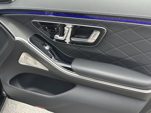 Certified 2025 Mercedes-Benz S 580 4MATIC Sedan image 16