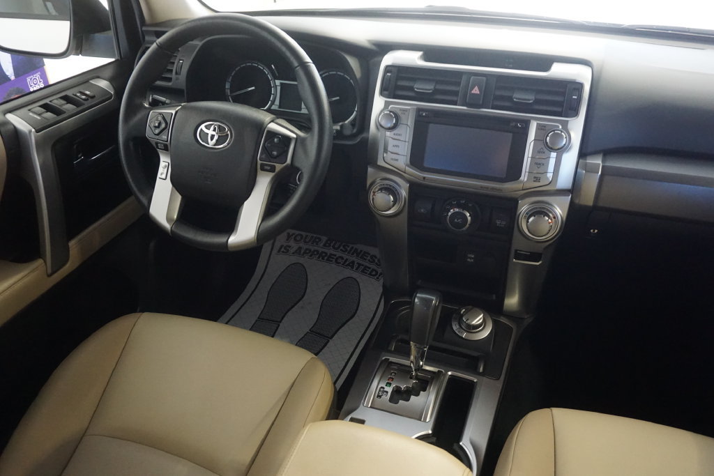 Used 2017 Toyota 4Runner SR5 Premium AWD/4WD image 30