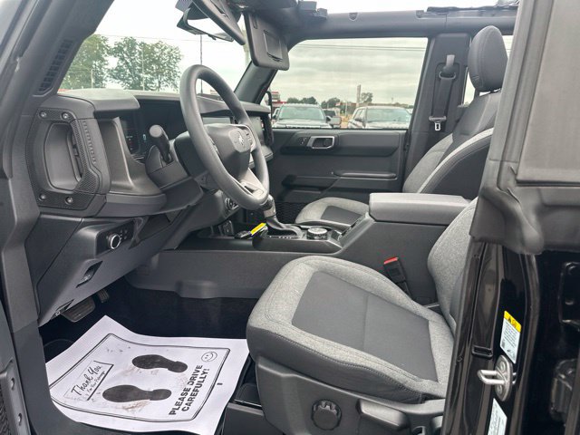 Used 2025 Ford Bronco 4-Door AWD/4WD image 31