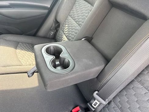 Used 2020 Chevrolet Equinox LT FWD image 28