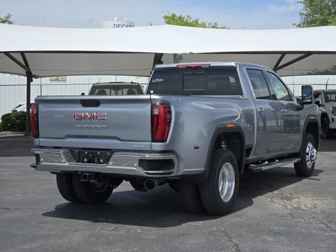 New 2026 GMC Sierra 3500 SLT w/ Texas SLT Premium Package AWD/4WD image 4