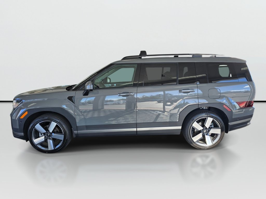 Used 2026 Hyundai Santa Fe Limited AWD/4WD image 2