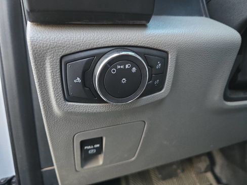 Used 2018 Ford F150 XL RWD image 18