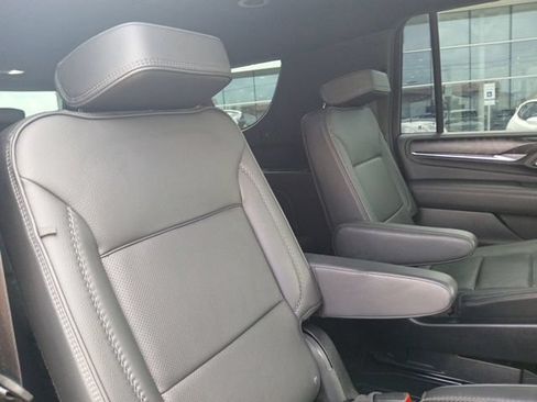 Used 2023 GMC Yukon XL Denali w/ Max Trailering Package AWD/4WD image 14