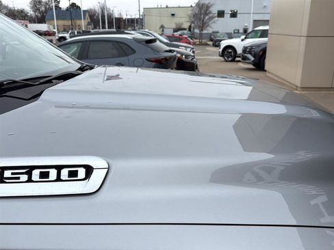 Used 2020 RAM 1500 Big Horn image 3