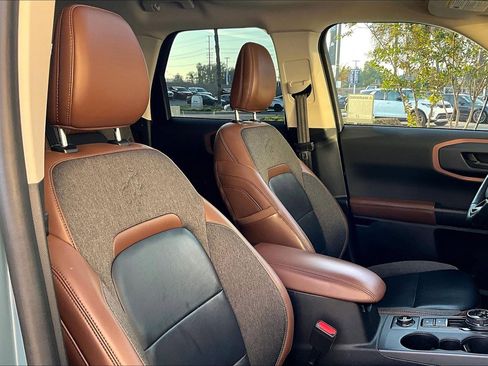 Used 2022 Ford Bronco Sport Outer Banks w/ Tech Package image 7