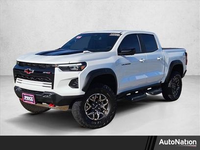Used 2025 Chevrolet Colorado ZR2 w/ Technology Package