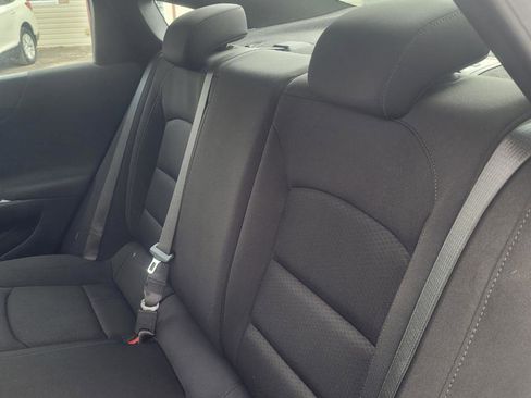 Used 2020 Chevrolet Malibu LS image 28