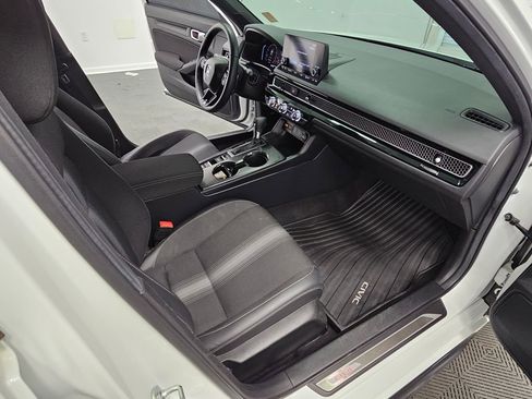 Certified 2025 Honda Civic Sport image 34