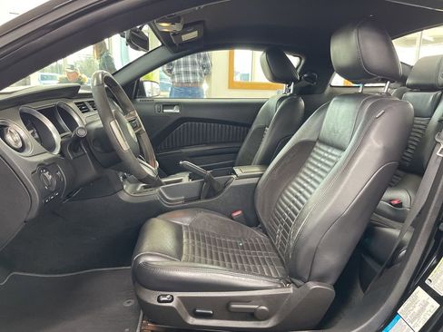 Used 2012 Ford Mustang Shelby GT500 w/ SVT Performance Pkg image 20