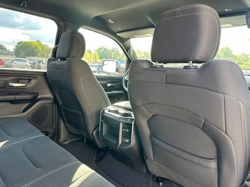 New 2026 RAM 1500 Express AWD/4WD image 41