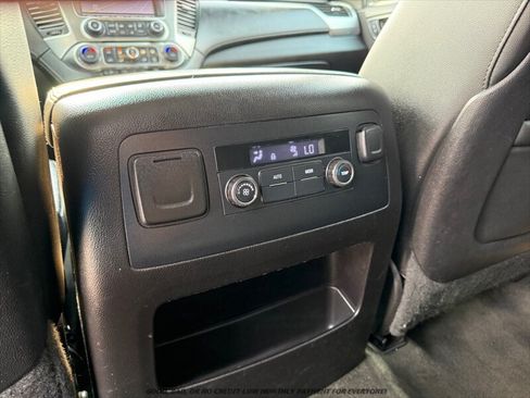 Used 2015 Chevrolet Tahoe LT AWD/4WD image 31