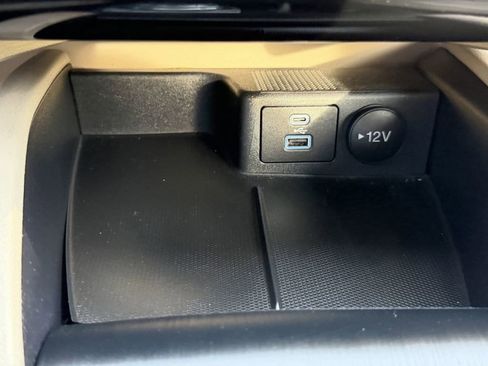 Used 2022 Ford Escape SEL FWD image 26