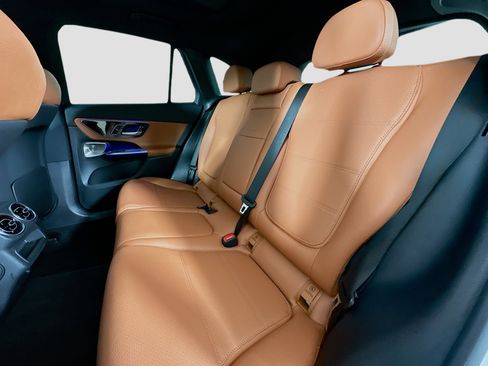 Certified 2026 Mercedes-Benz GLC 300 4MATIC image 32