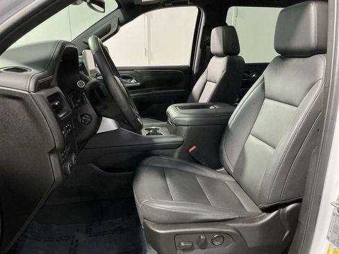 Used 2024 Chevrolet Tahoe LT w/ Luxury Package image 21