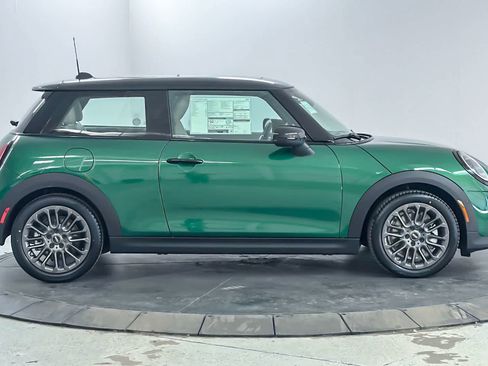 New 2026 MINI Cooper 2-Door Hardtop FWD image 8