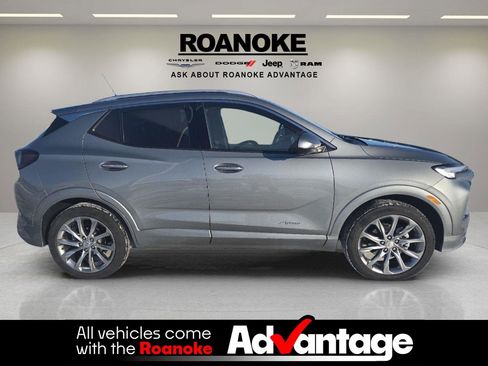 Used 2026 Buick Encore GX Avenir w/ Avenir Technology Package image 10