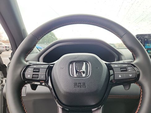 New 2025 Honda Pilot TrailSport image 14