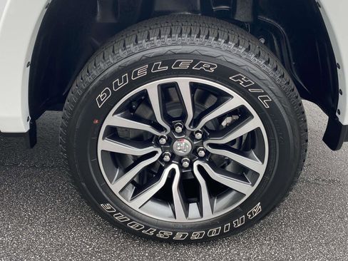 Certified 2025 RAM 1500 Limited w/ Trailer Tow Group image 17