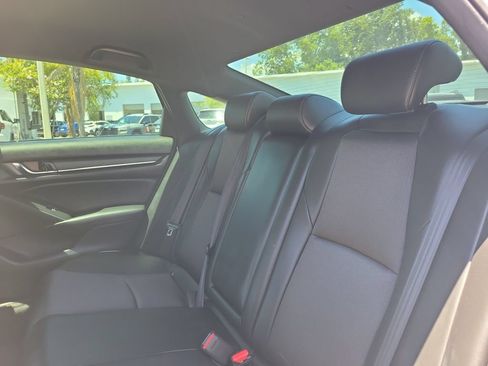 Used 2022 Honda Accord Sport image 10