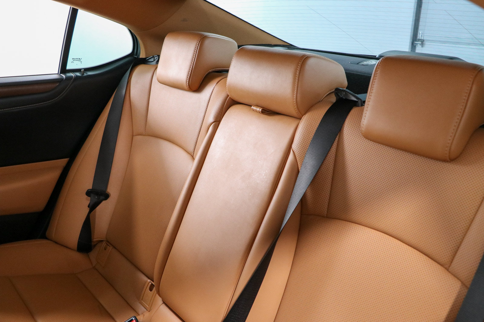 Used 2024 Lexus ES 350 w/ Premium Package FWD image 25