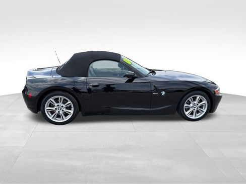 Used 2004 BMW Z4 3.0i RWD image 8