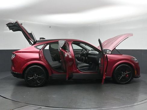 Certified 2025 Ford Mustang Mach-E GT AWD/4WD image 59