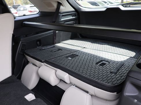 Certified 2025 MAZDA CX-90 3.3 Turbo w/ Premium Sport Pkg image 11