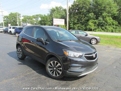 Used 2021 Buick Encore Preferred AWD/4WD image 7