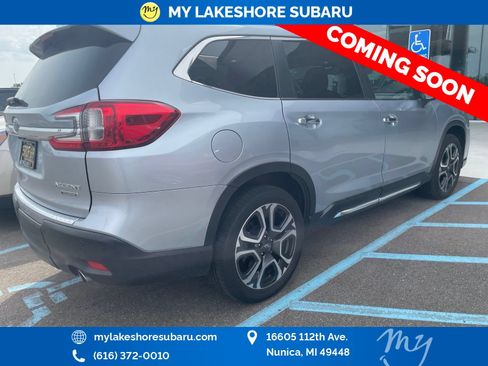 Used 2024 Subaru Ascent Touring AWD/4WD image 4