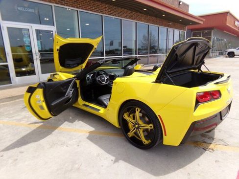 Used 2016 Chevrolet Corvette Stingray Convertible w/ 2LT Preferred Equipment Group image 13