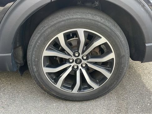 Used 2020 Ford Explorer ST image 8