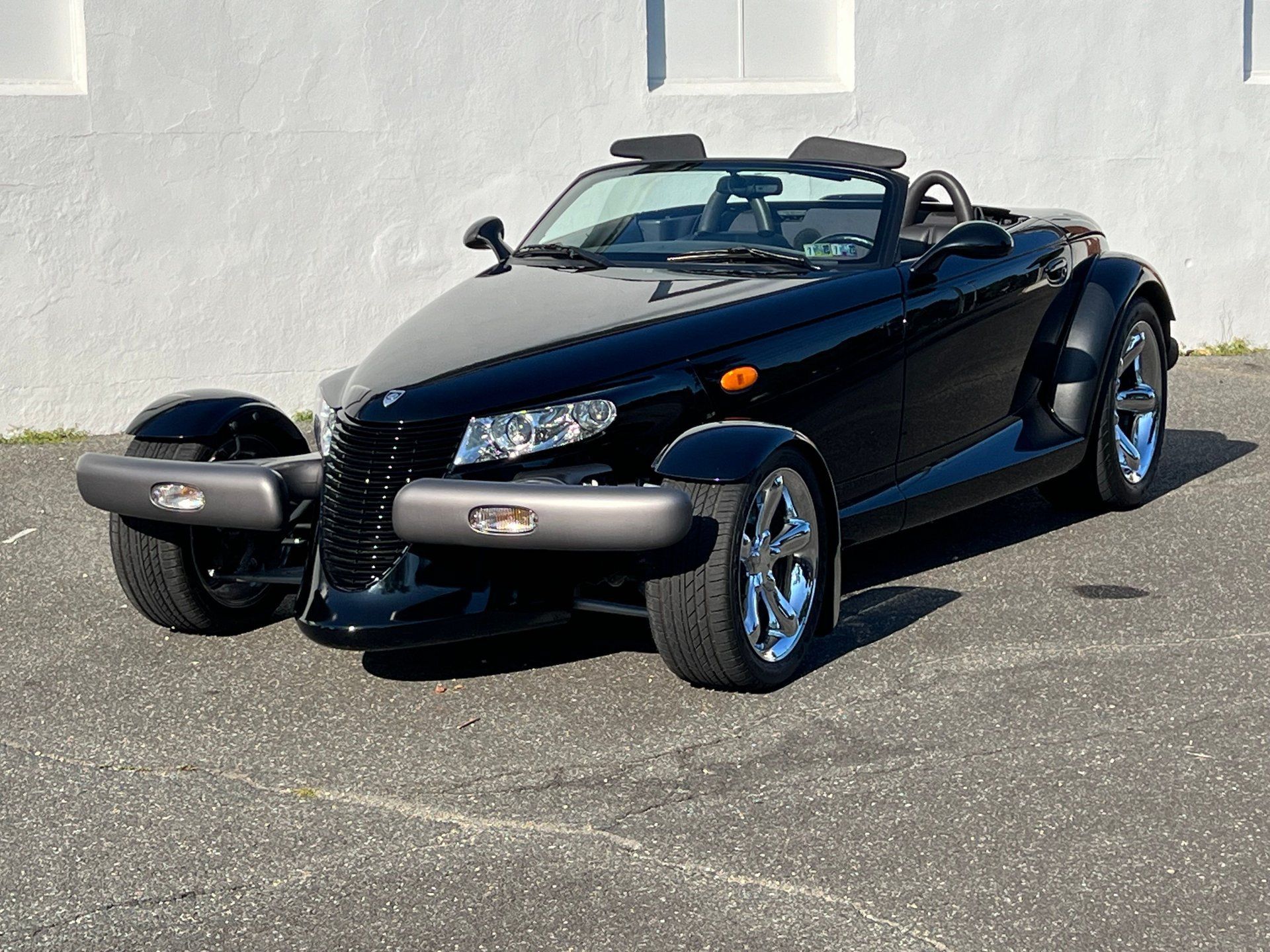 Used 1999 Plymouth Prowler RWD image 15