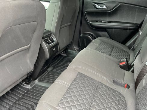 Used 2021 Chevrolet Blazer LT image 12