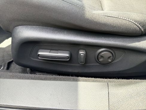 Used 2023 Honda Accord Sport image 11