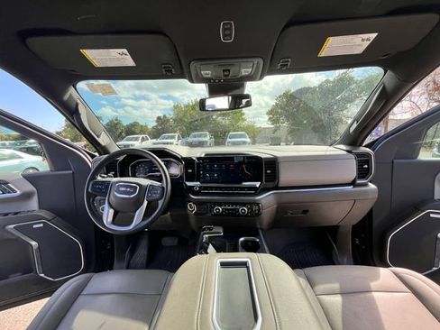 Used 2022 GMC Sierra 1500 SLT w/ SLT Premium Plus Package image 13