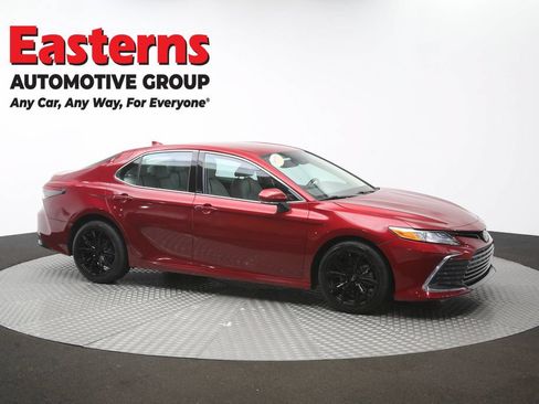 Used 2021 Toyota Camry XLE AWD/4WD image 47